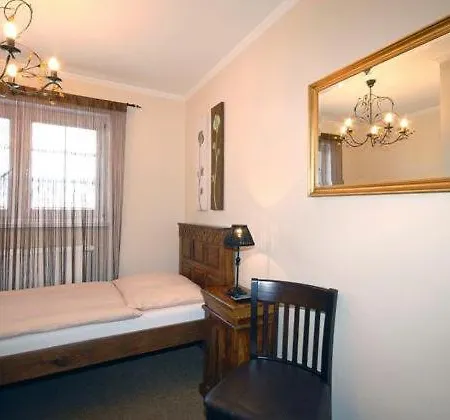 Konukevi Bystrica 3*